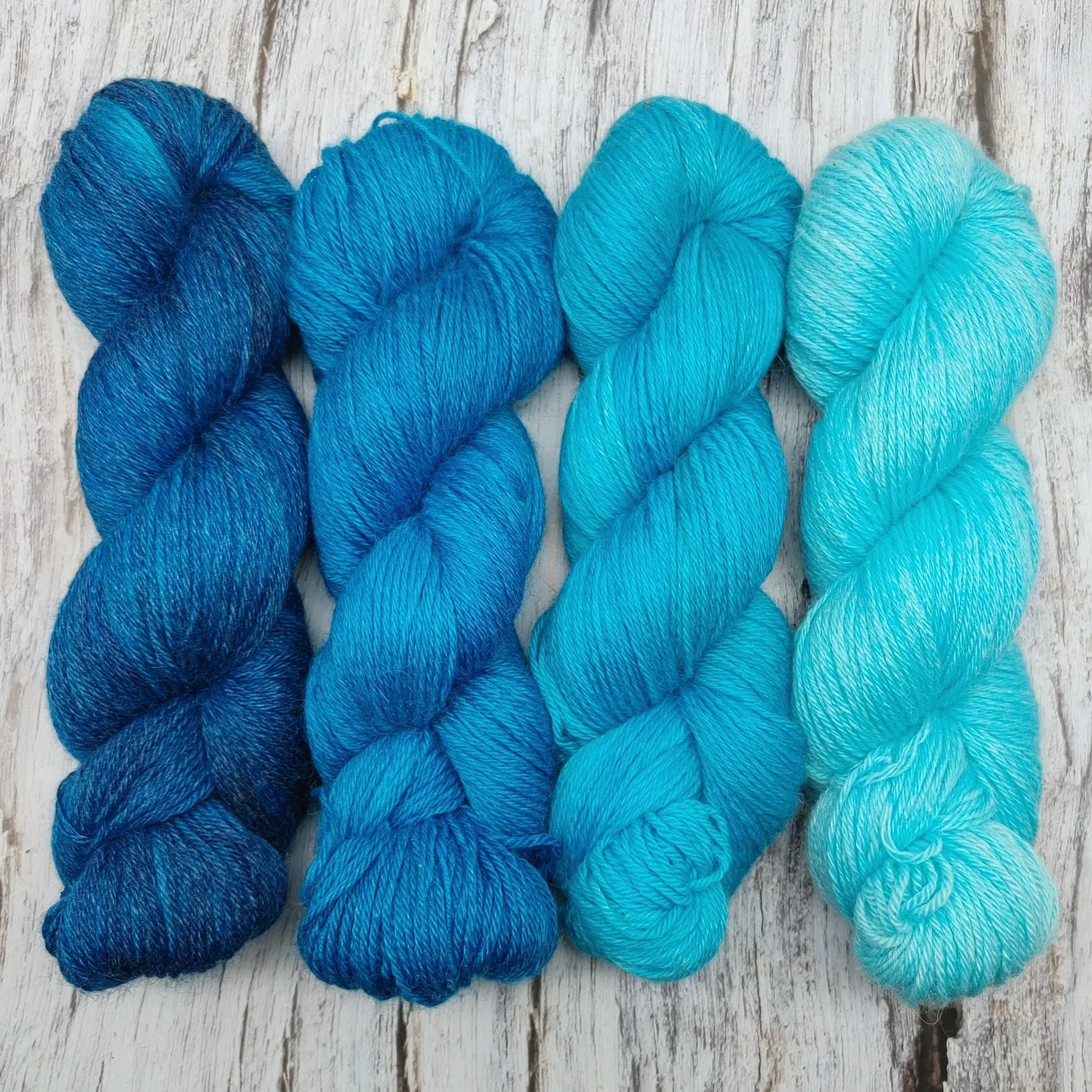 Aymara Lindo Alpaca Yarn Gradient