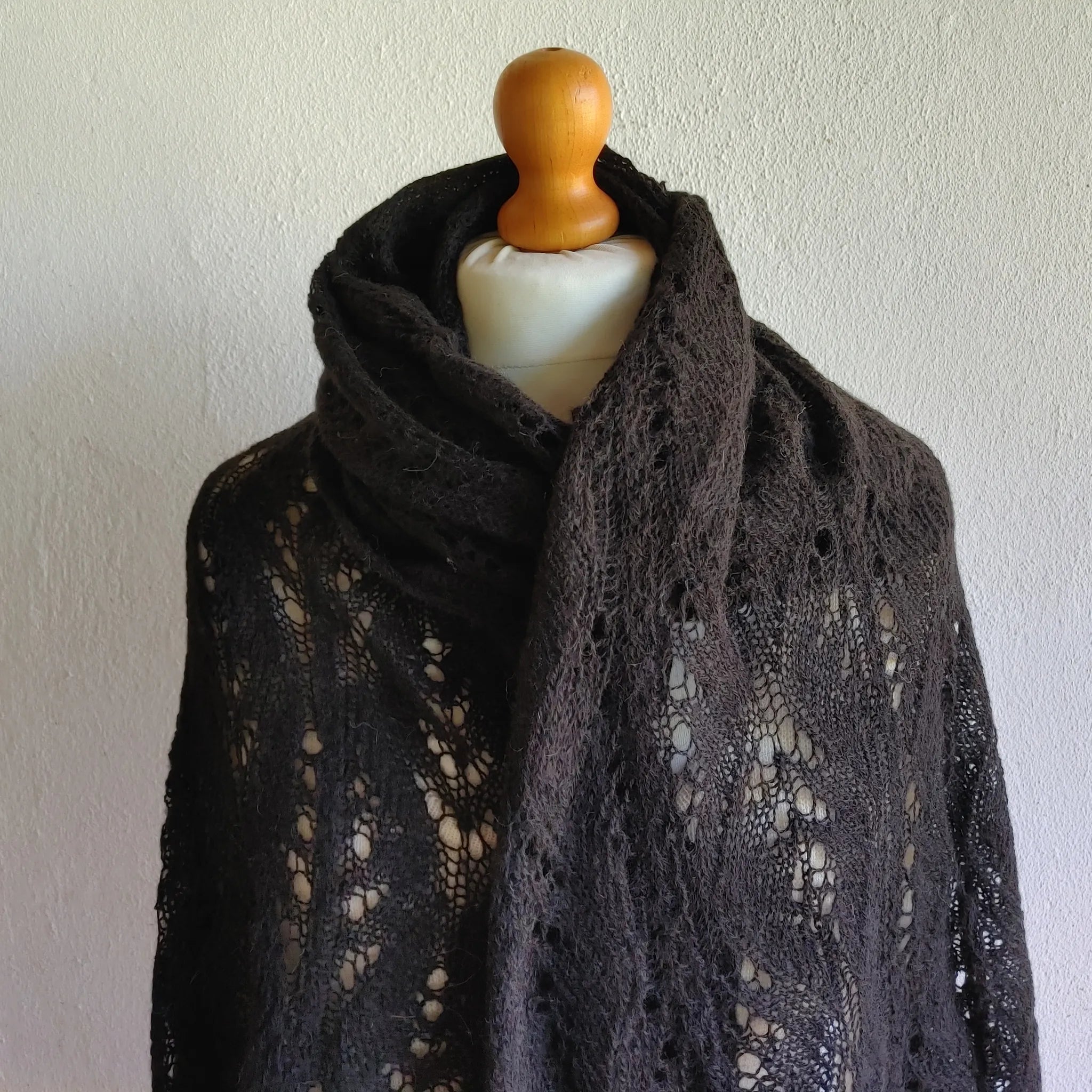 Quenti Alpaca & Mill Lace Wrap