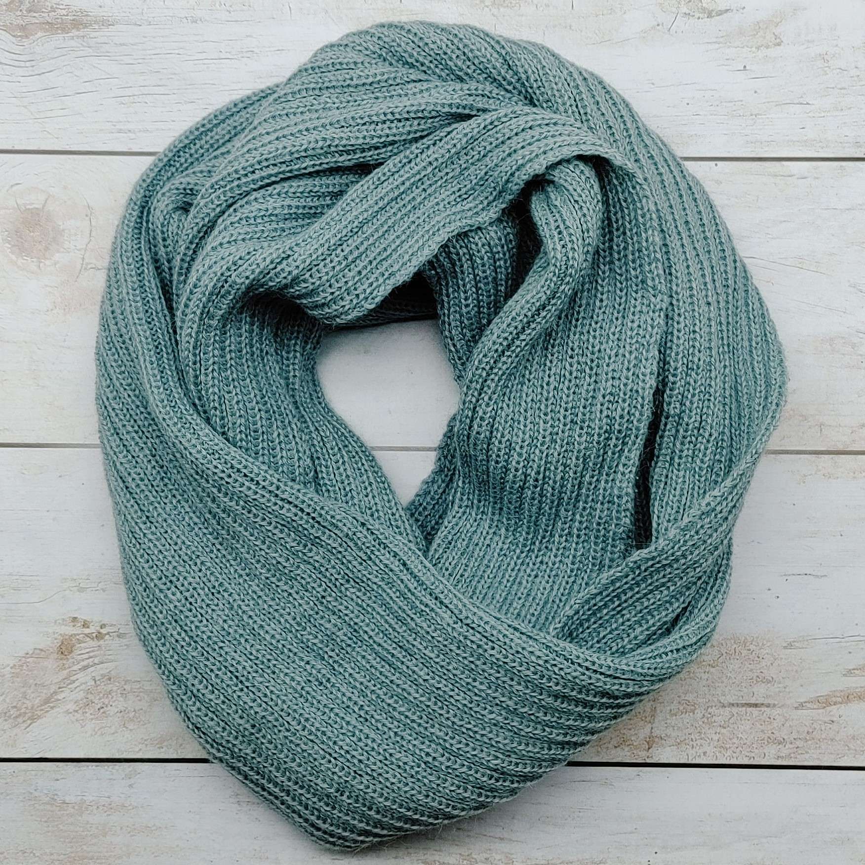 Infinity Scarf Snood Is Made From Alpaca Fibre | Quenti Mill
