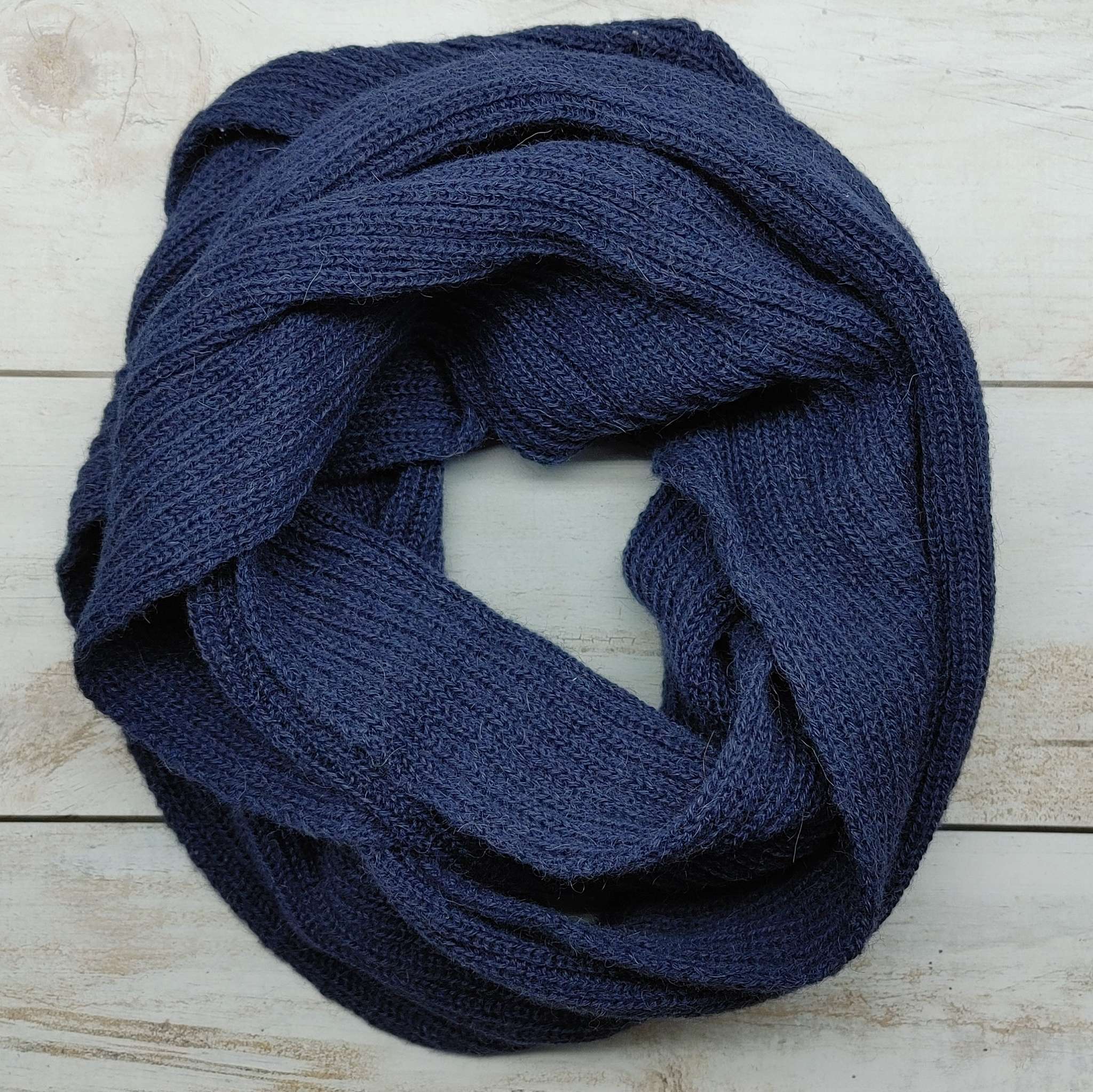 Infinity Scarf Snood Is Made From Alpaca Fibre | Quenti Mill