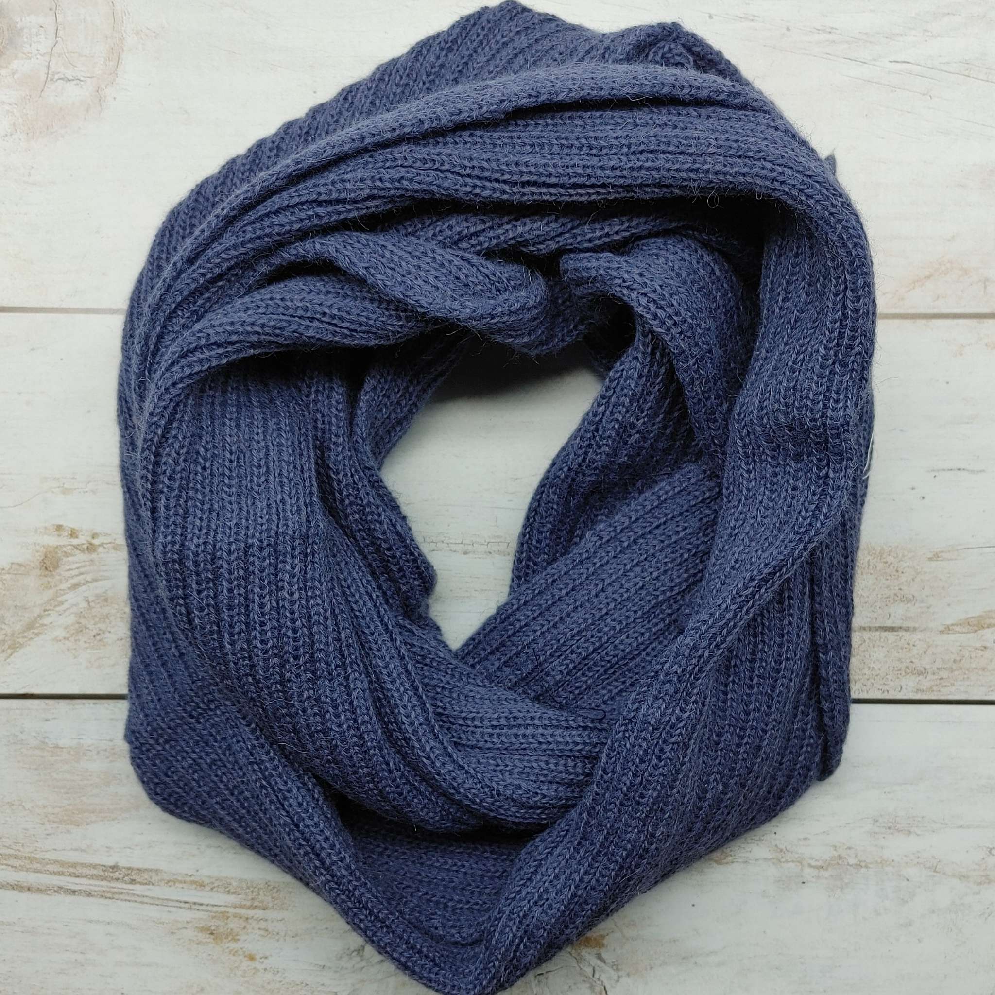 Infinity Scarf Snood Is Made From Alpaca Fibre | Quenti Mill