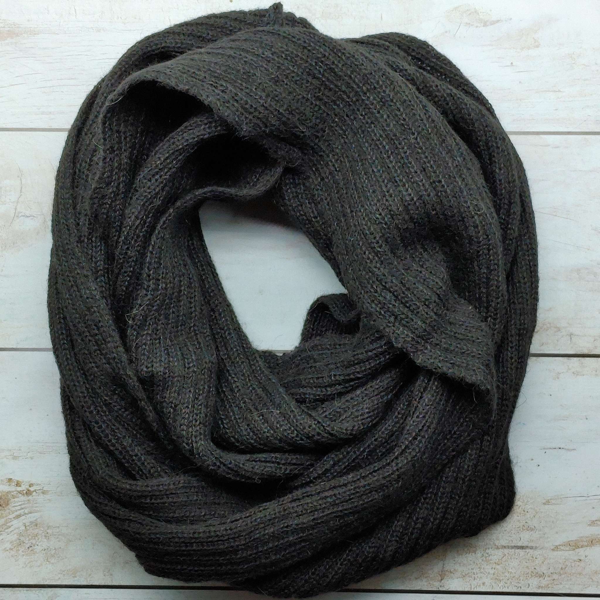 Infinity Scarf Snood Is Made From Alpaca Fibre | Quenti Mill